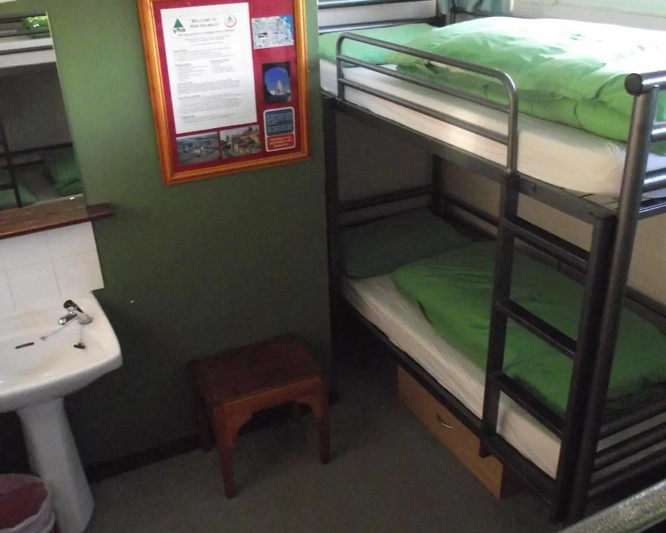 Yha Helmsley - Hostel 4*,
