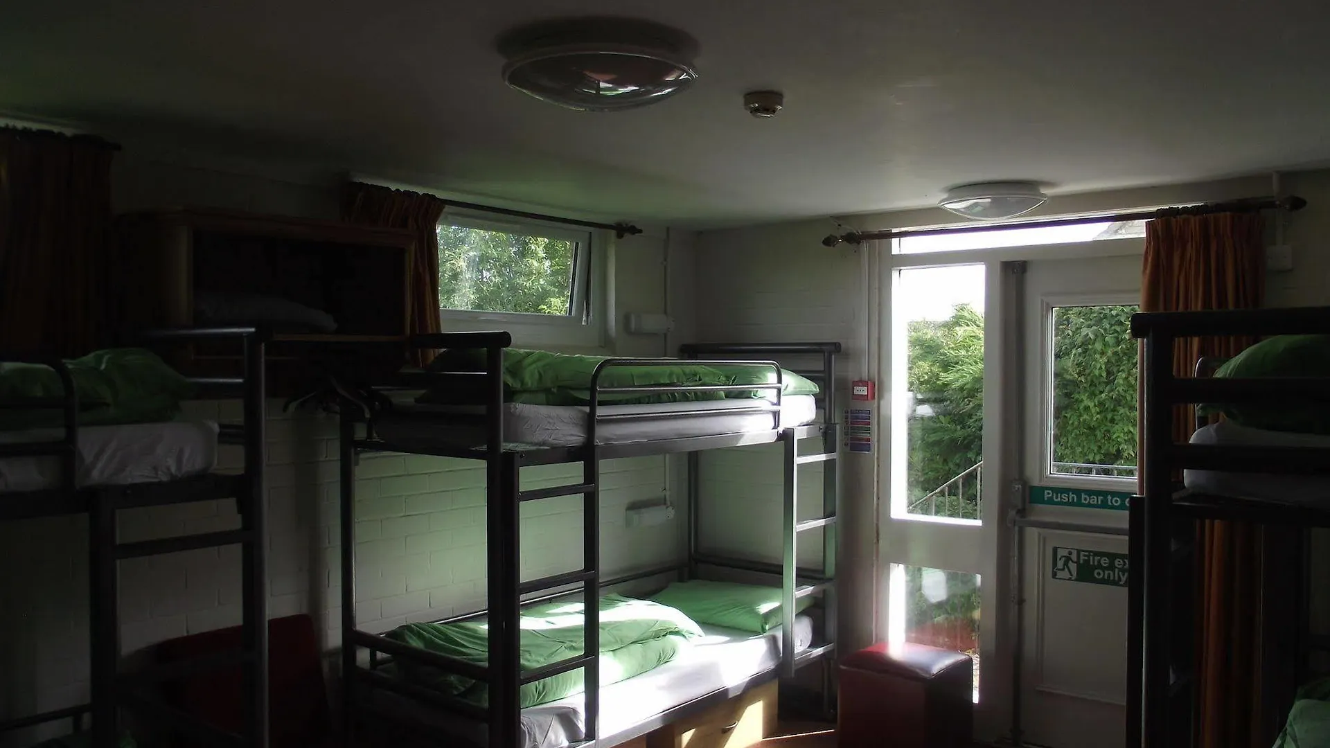 Yha Helmsley - Hostel